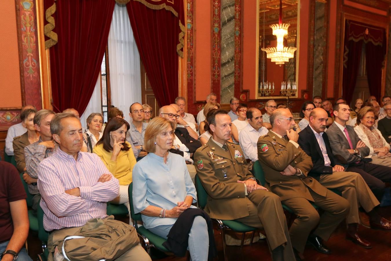 El historiador Juan Pablo Fusi en el Aula de Cultura de El Norte de Castilla