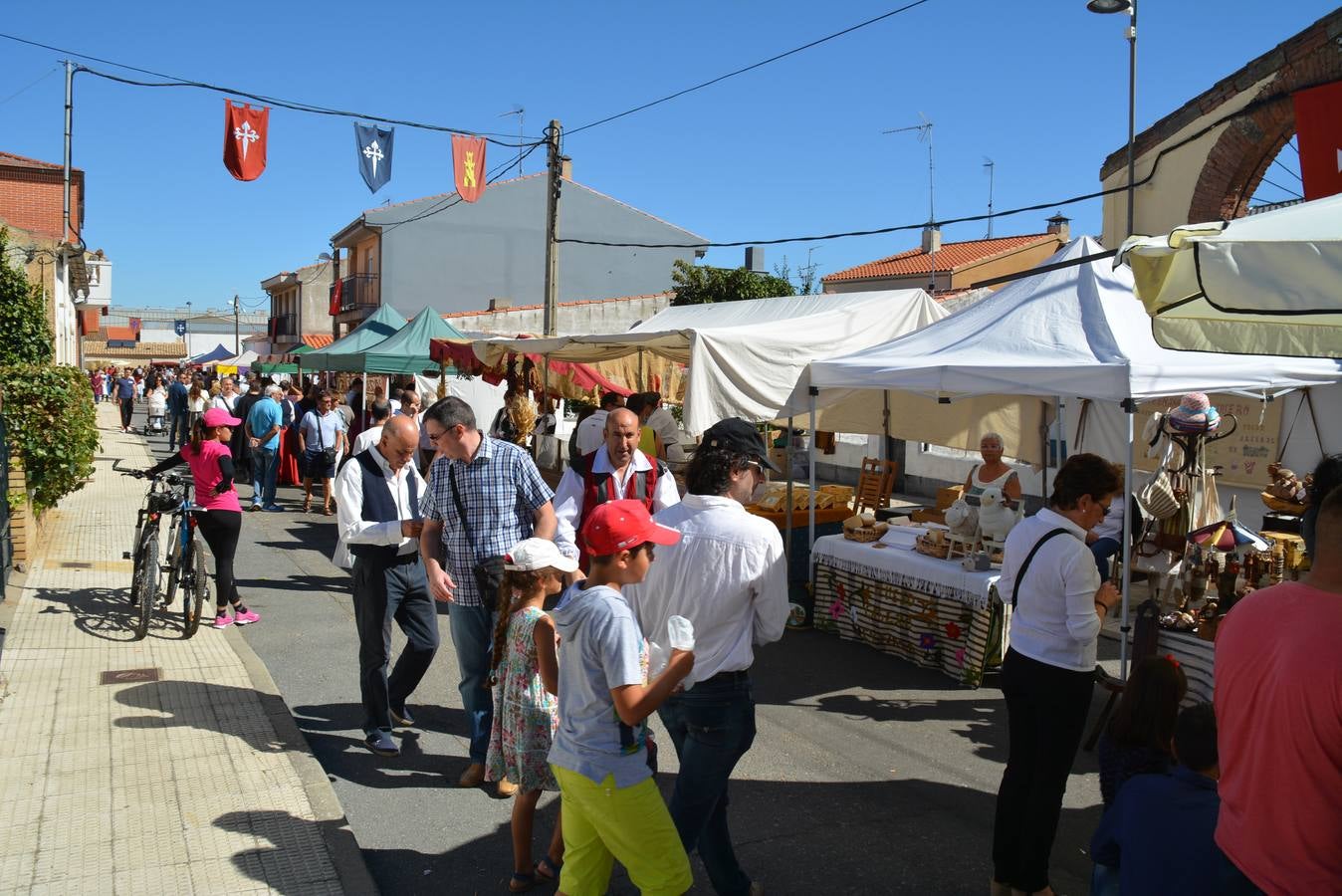 Aldeatejada se viste de gala para las Vísperas Nupciales de Felipe II y Manuela de Portugal (1/3)