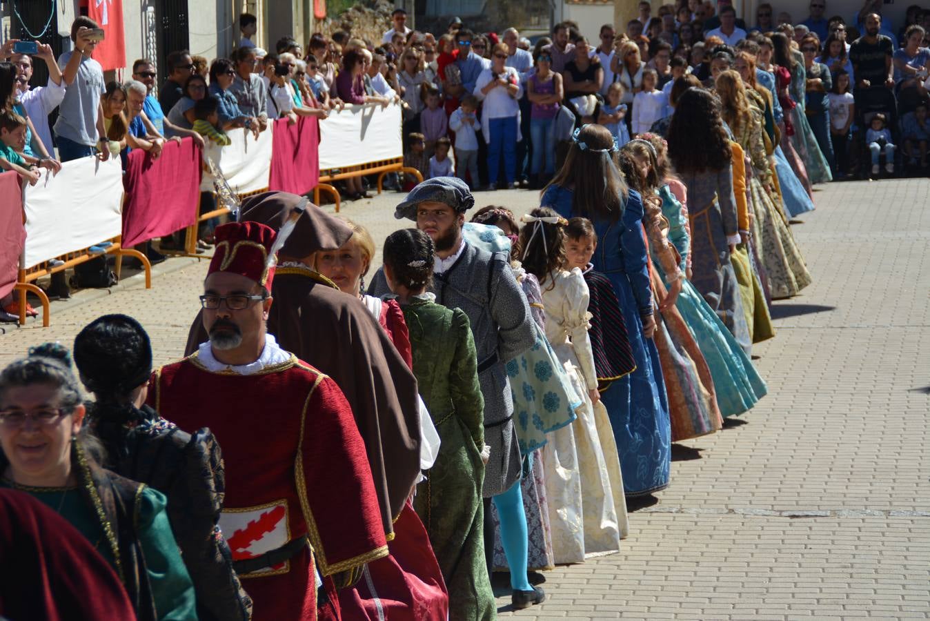Aldeatejada se viste de gala para las Vísperas Nupciales de Felipe II y Manuela de Portugal (1/3)