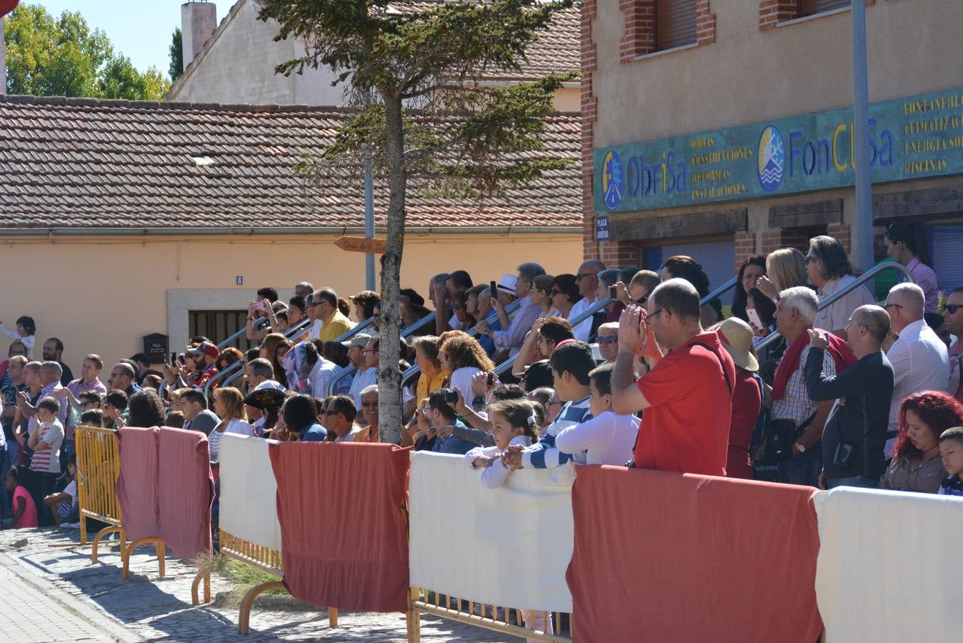 Aldeatejada se viste de gala para las Vísperas Nupciales de Felipe II y Manuela de Portugal (1/3)