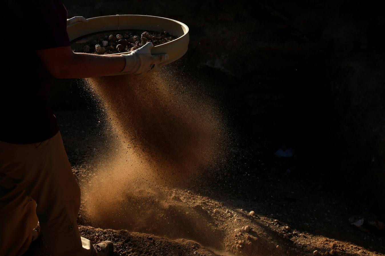 La Guerra Civil se sigue desenterrando: imágenes de Juan Medina