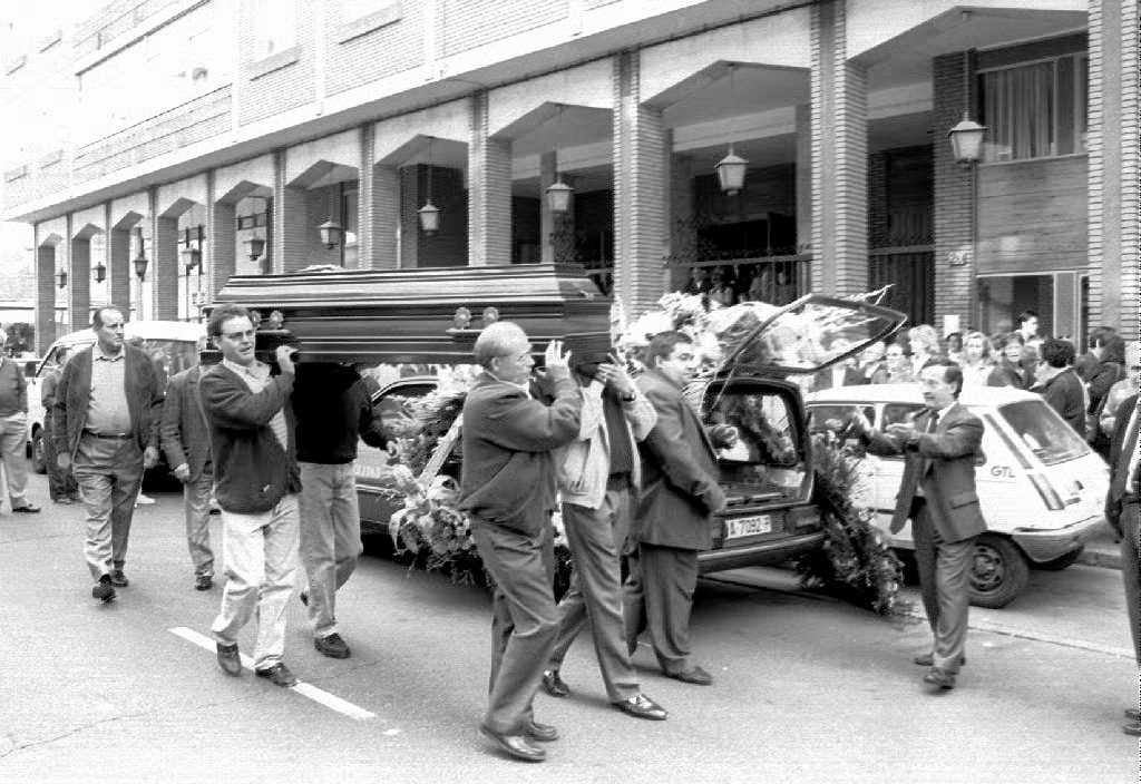 Funeral por Carmen Velasco.