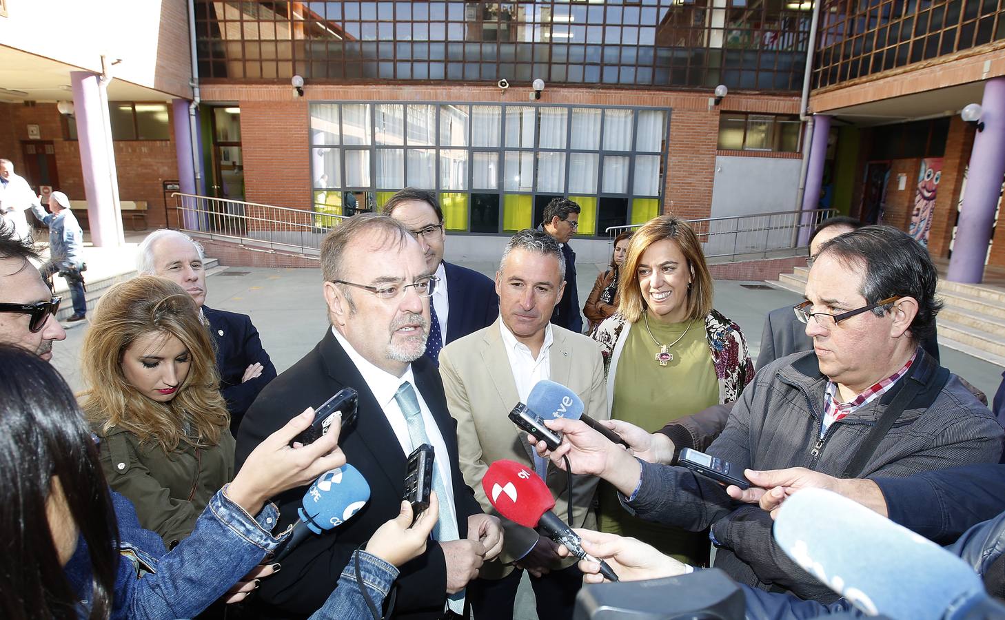 El consejero de Educación preside en Palencia los actos del 130 aniversario del colegio Jorge Manrique