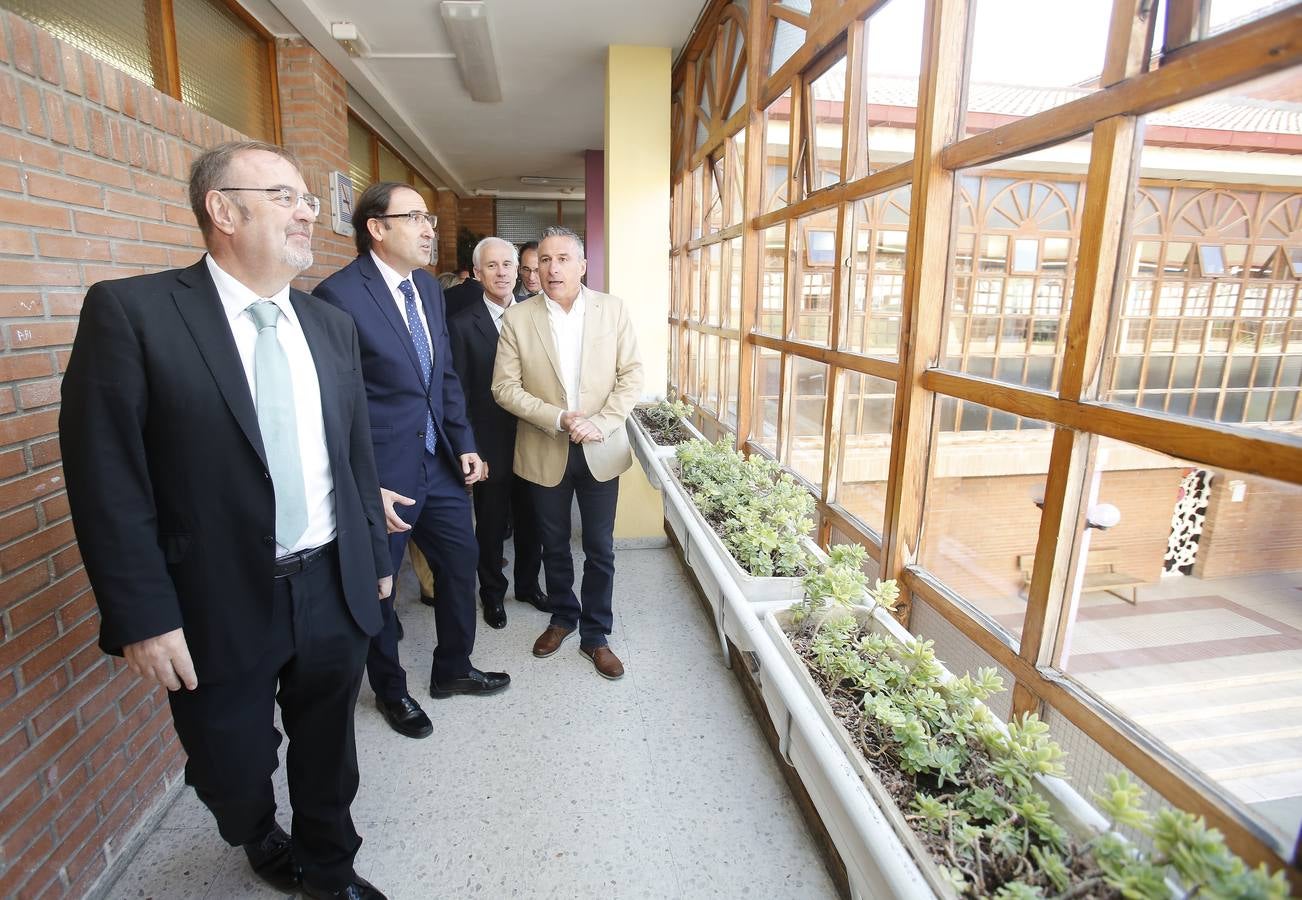 El consejero de Educación preside en Palencia los actos del 130 aniversario del colegio Jorge Manrique
