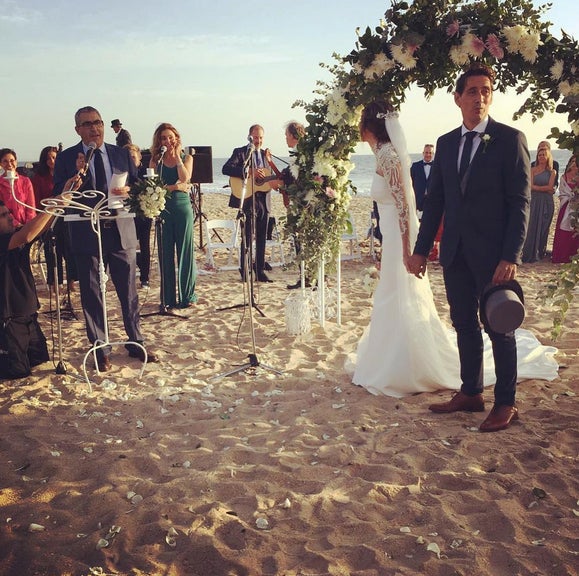 La romántica boda en la playa de Paz Padilla