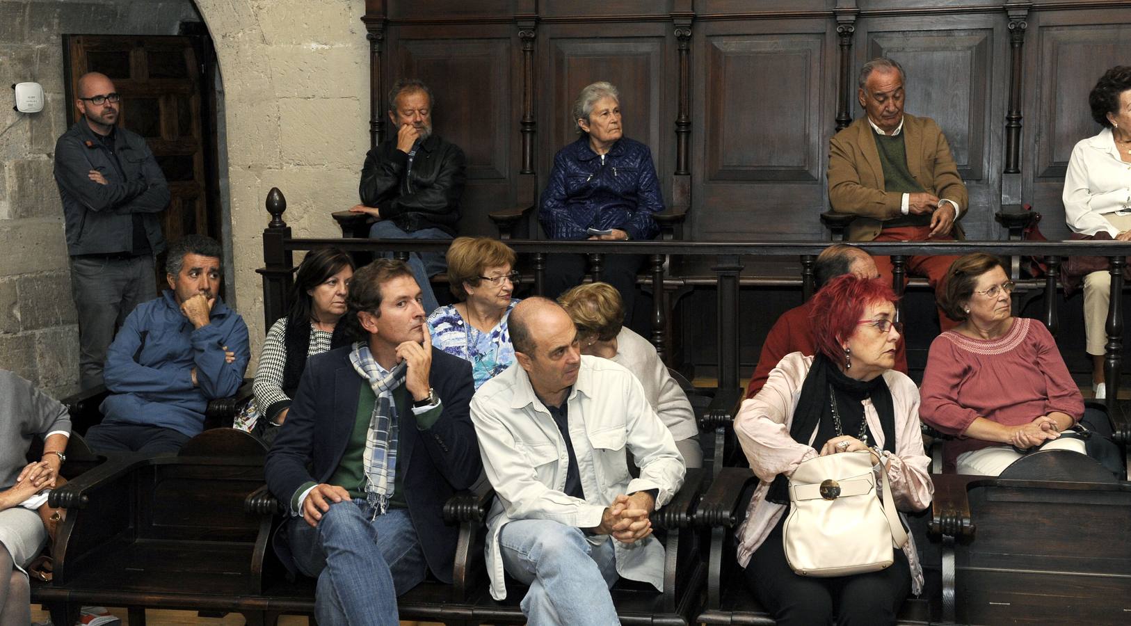El director de la Casa de la India en el Aula de Cultura de El Norte de Castilla