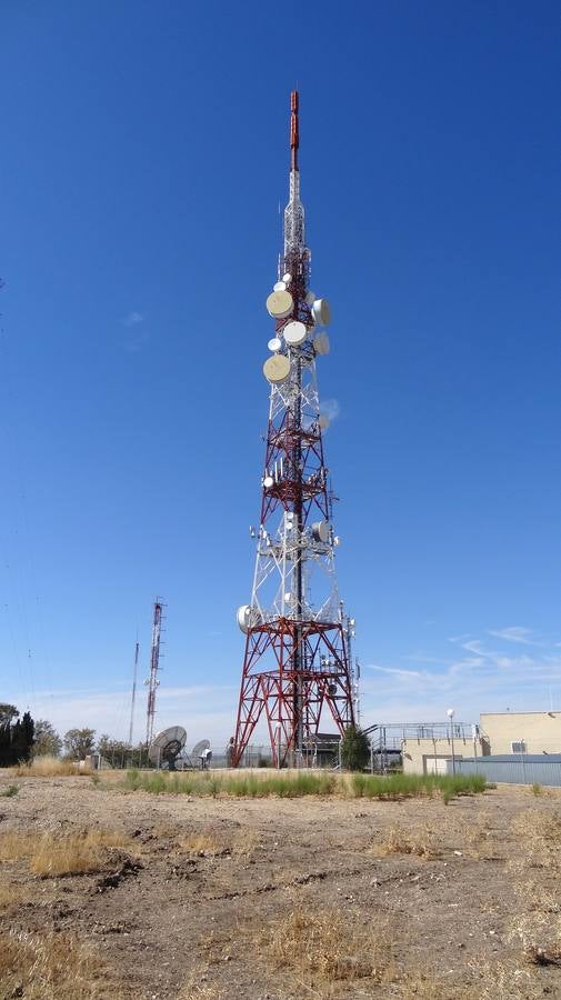 Mal estado de la carretera del cerro de San Cristóbal