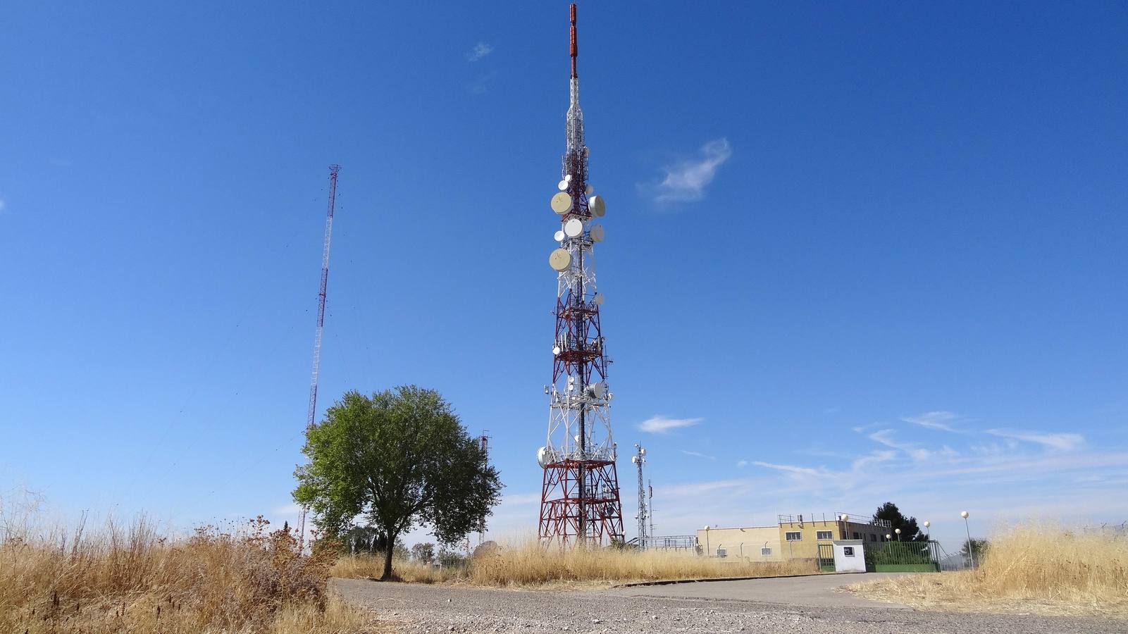 Mal estado de la carretera del cerro de San Cristóbal