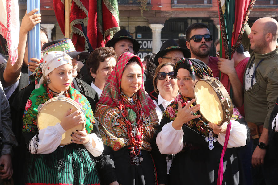 Hermanamiento entre León y Valladolid (1/2)