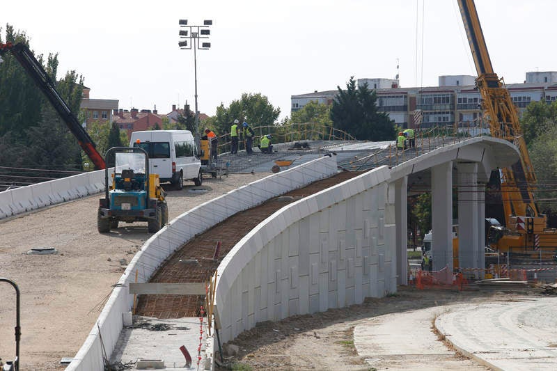 Obras de la pasarela de Los Tres Pasos en Palencia