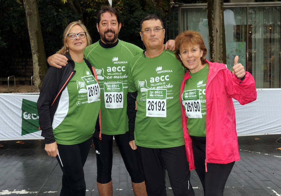 Asistentes a la Marcha Contra el Cáncer de Valladolid