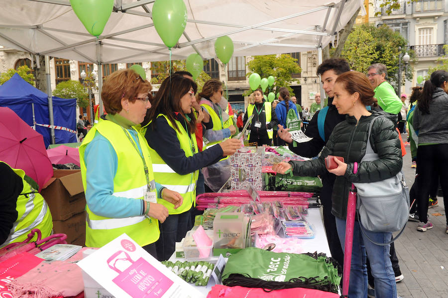 El trabajo de la Asociación Contra el Cáncer en la marcha de Valladolid