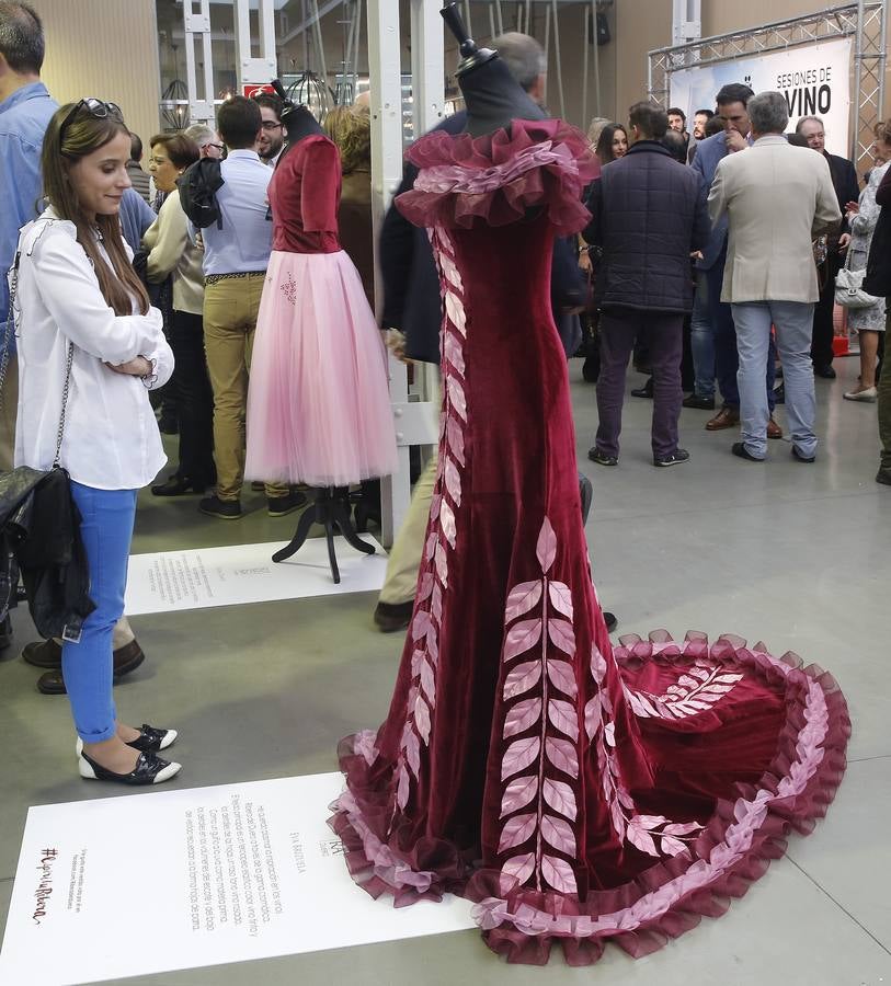 Colección de vestidos vinculados al cine y el vino