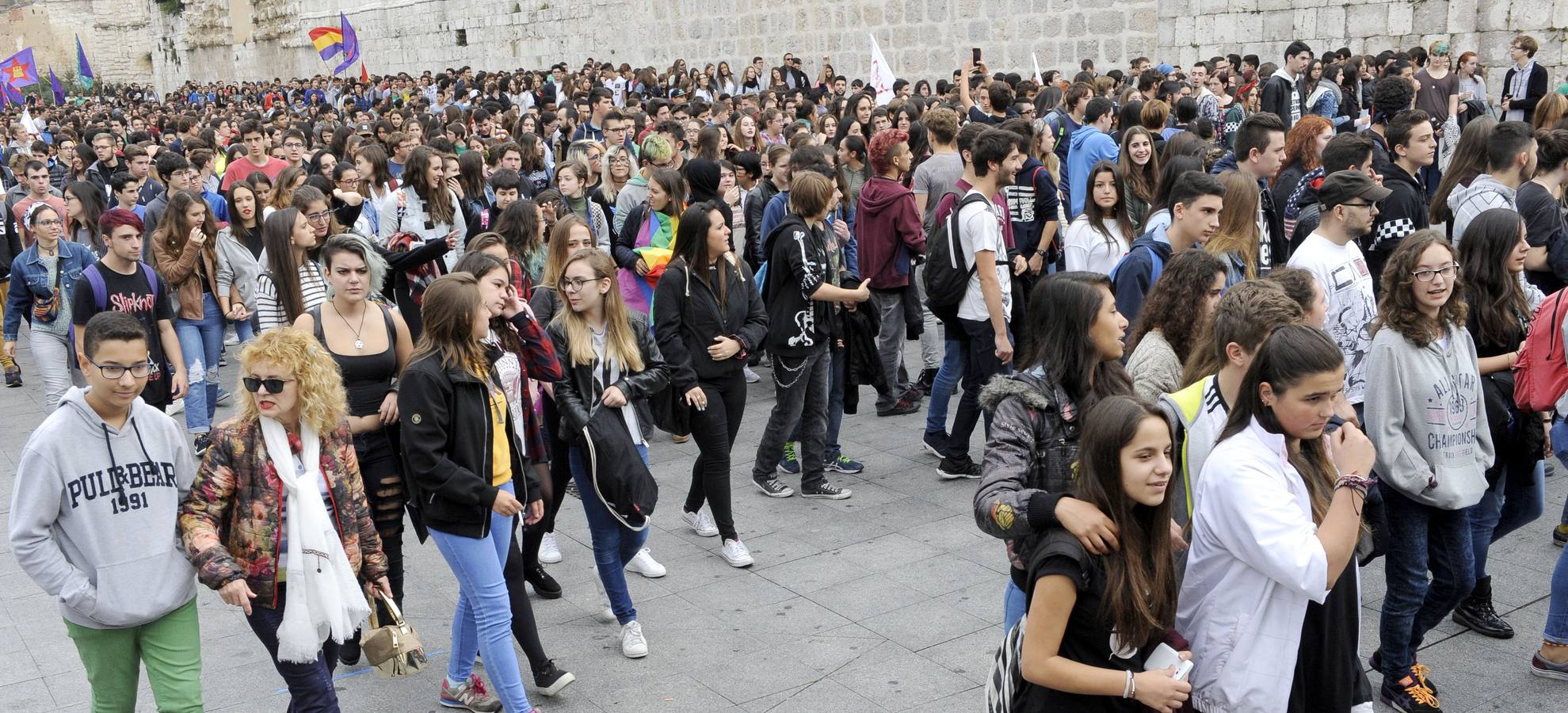 Los estudiantes toman el centro de la ciudad contra la Lomce