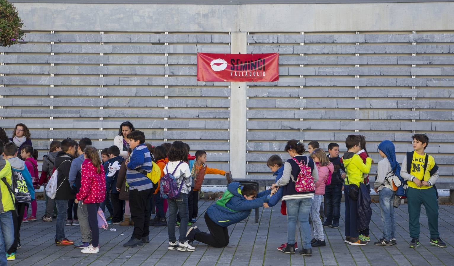 &#039;Un caballo llamado Elefante&#039; emociona a cientos de niños en el LAVA