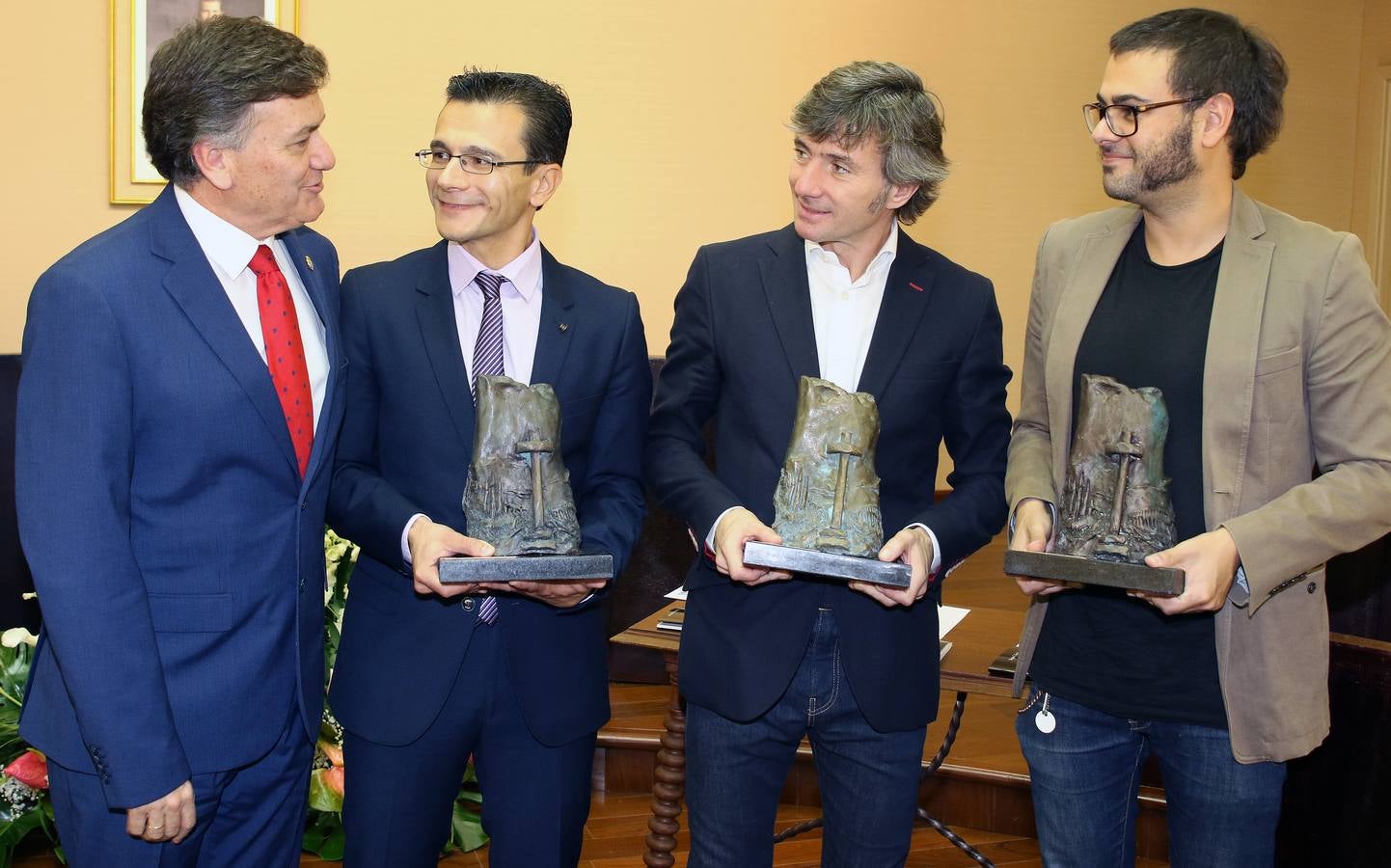 Francisco Onieva y Jacobo Llano reciben &#039;ex aequo&#039; el XXVI Premio Gil de Biedma