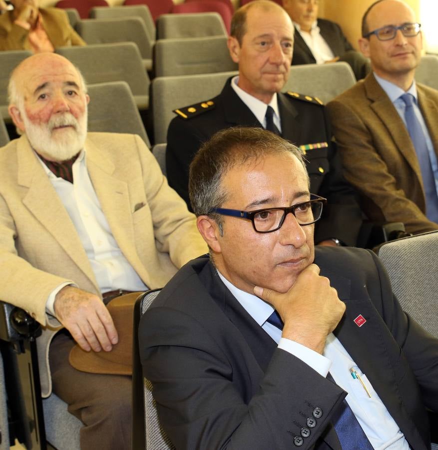 Francisco Onieva y Jacobo Llano reciben &#039;ex aequo&#039; el XXVI Premio Gil de Biedma