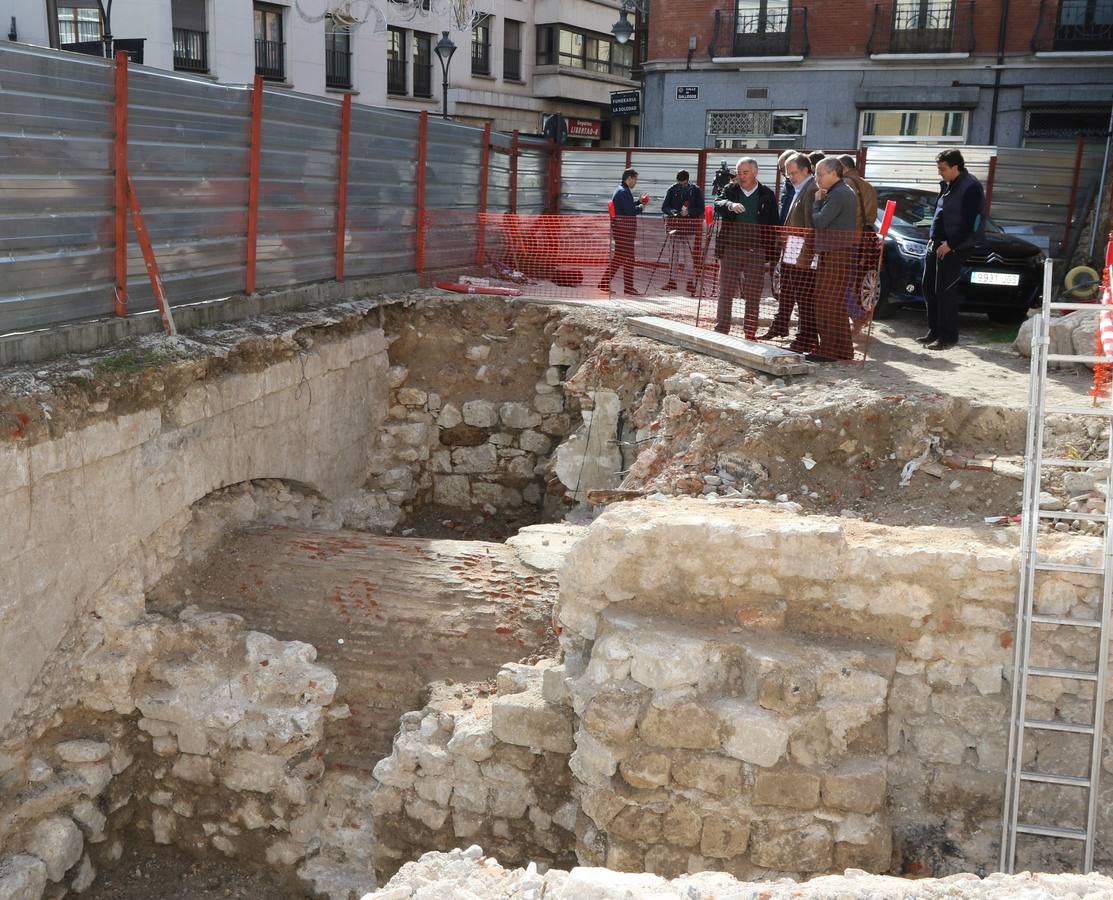 Hallados restos arqueológicos en Bajada de la Libertad