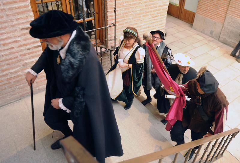 Carlos V, recibido y agasajado por Rodrigo de Dueñas en Medina del Campo