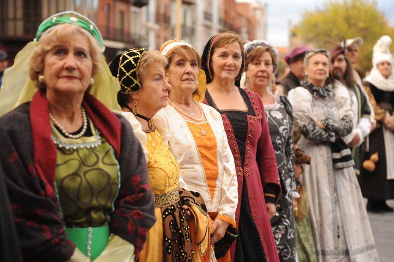 Carlos V, recibido y agasajado por Rodrigo de Dueñas en Medina del Campo
