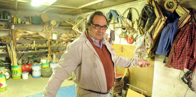 Materia prima con la que trabaja Ramón Roncero artesano mimbrero de Medina del Campo
