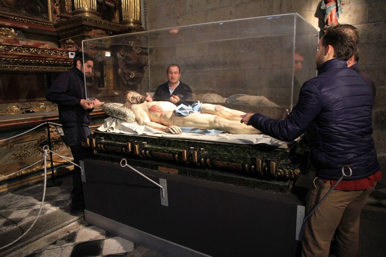 El Cristo Yacente de la Catedral de Segovia viaja a Múnich