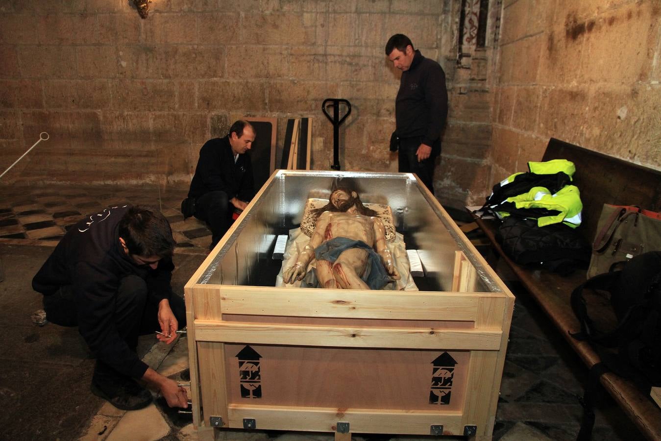 El Cristo Yacente de la Catedral de Segovia viaja a Múnich