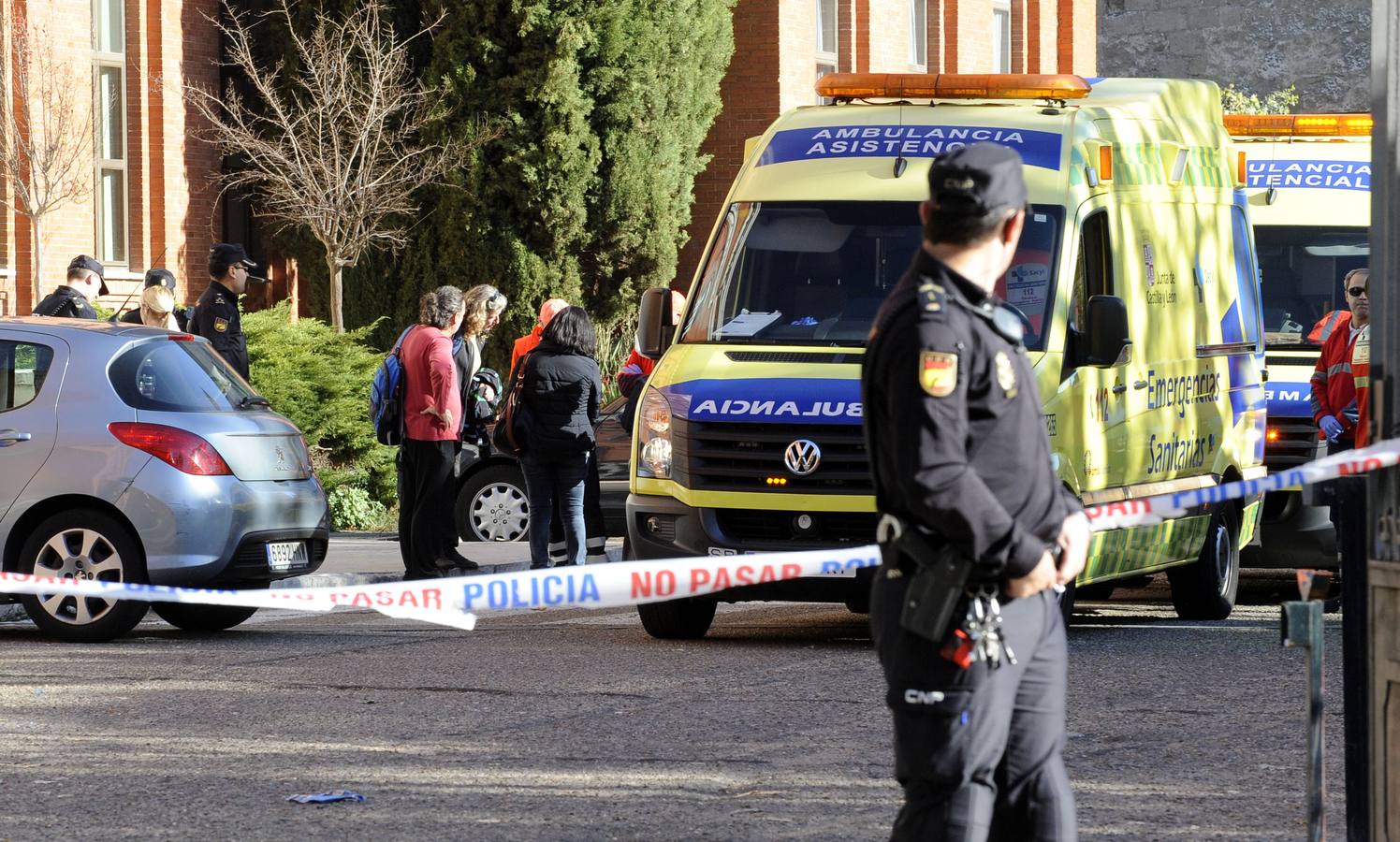 Desalojan el instituto Zorrilla de Valladolid por un gas tóxico
