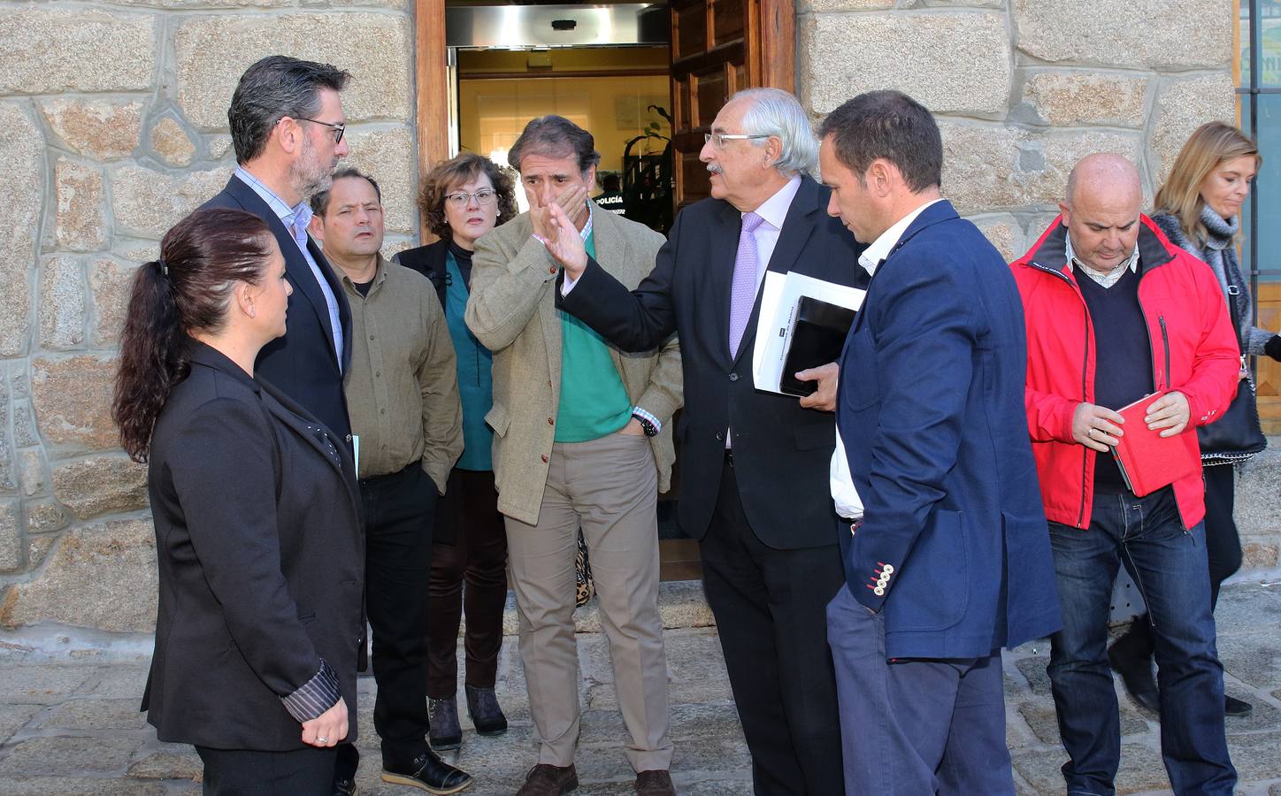 Reunión de alcaldes de los municipios afectados por la regulación del tráfico en el Alto de Navacerrada