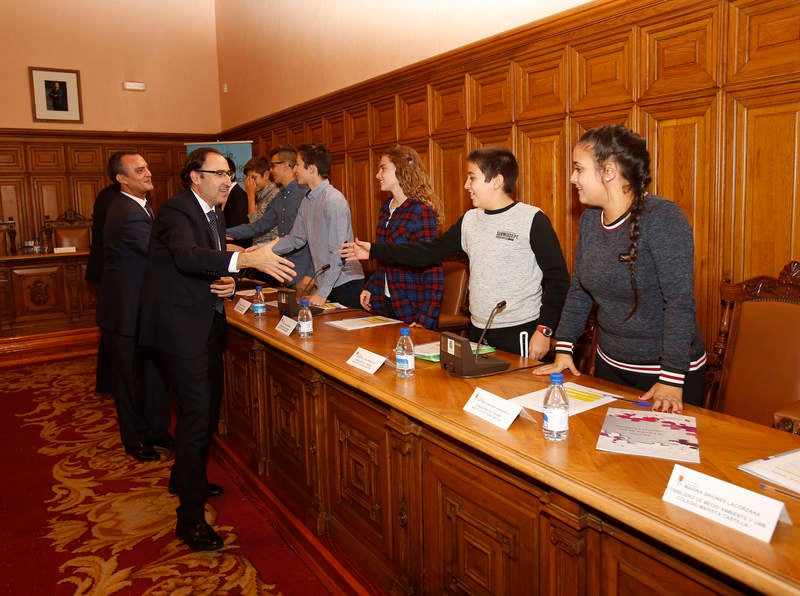 Pleno infantil en el Ayuntamiento de Palencia