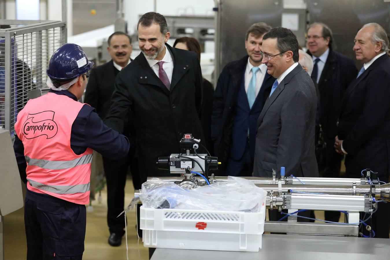 El Rey Felipe VI visita la nueva factoría de Campofrío en Burgos