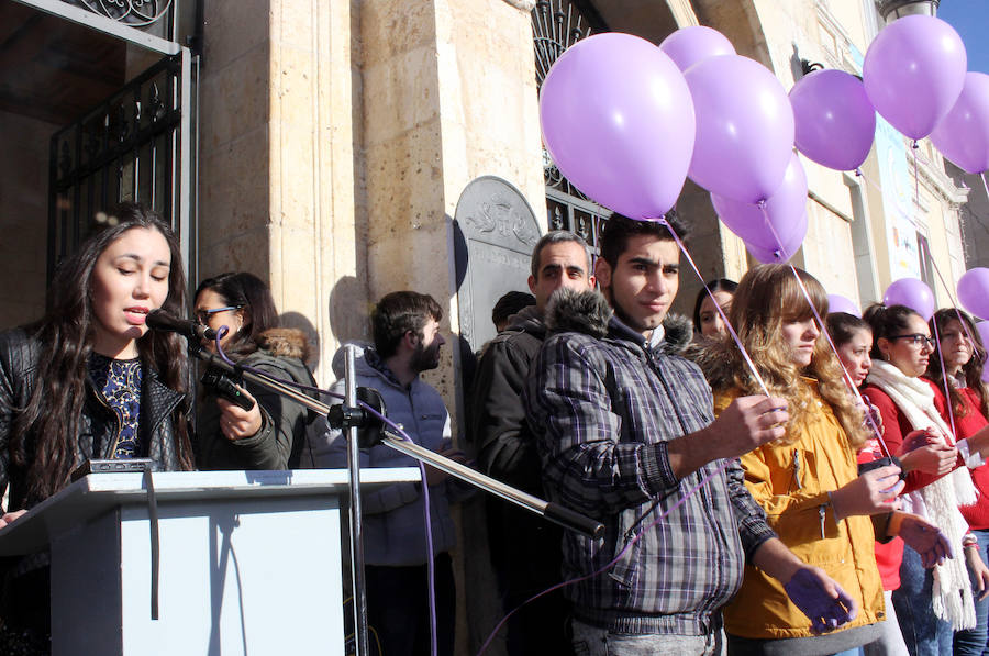 Manifesto en la Plaza Mayor. 