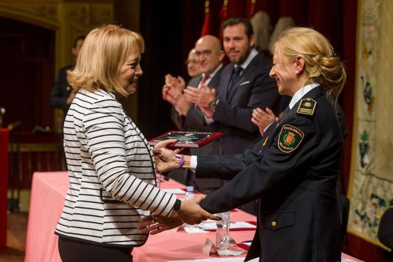 Celebración del Día de la Policía en Valladolid (1/2)