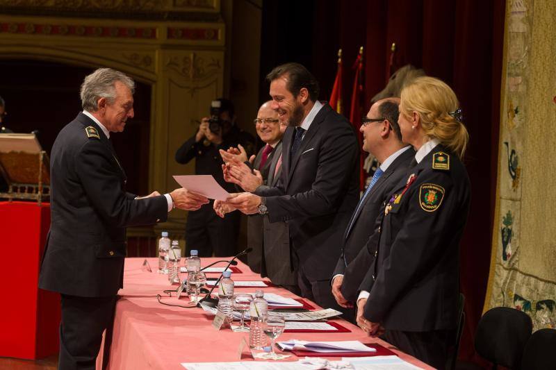 Celebración del Día de la Policía en Valladolid (1/2)