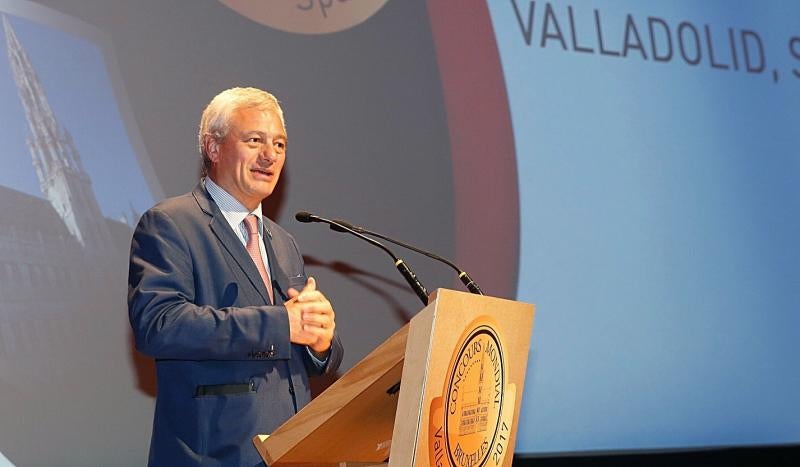 Gala de presentación del Concurso Mundial de Bruselas en el Centro Cultural Miguel Delibes de Valladolid