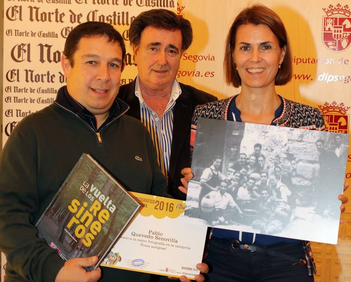 Entrega de premios del concurso fotográfico ¡Viva mi pueblo!