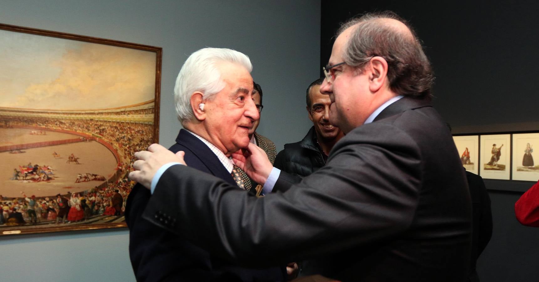 Juan Vicente Herrera inaugura la exposición &#039;Armarse a la suerte&#039; en el Museo Nacional de Escultura de Valladolid