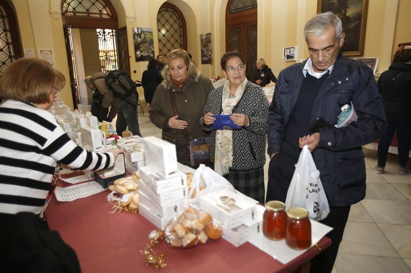 Exposición y venta de dulces de las monjas en Palencia
