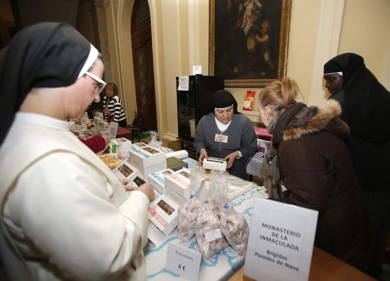 Exposición y venta de dulces de las monjas en Palencia
