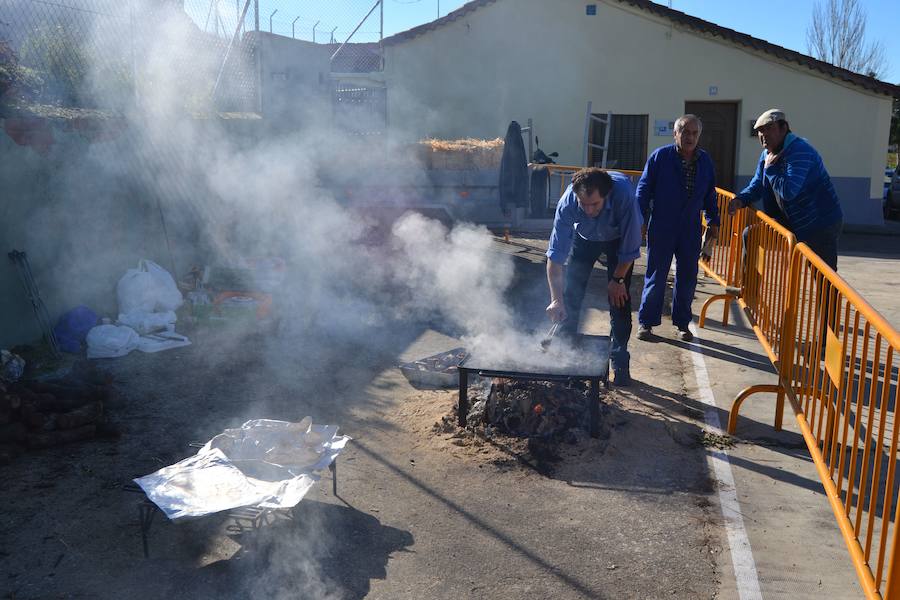 Matanza tradicional en Macotera, Salamanca
