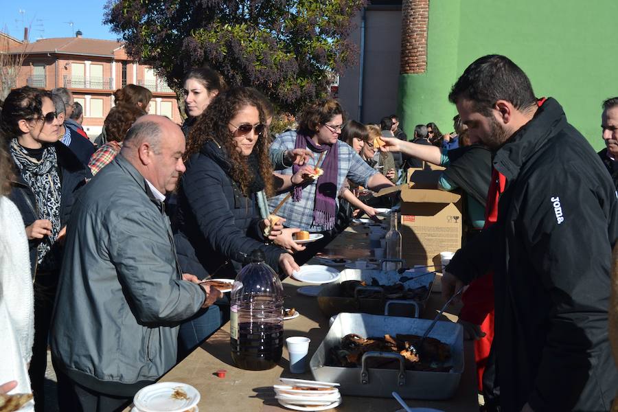 Matanza tradicional en Macotera, Salamanca
