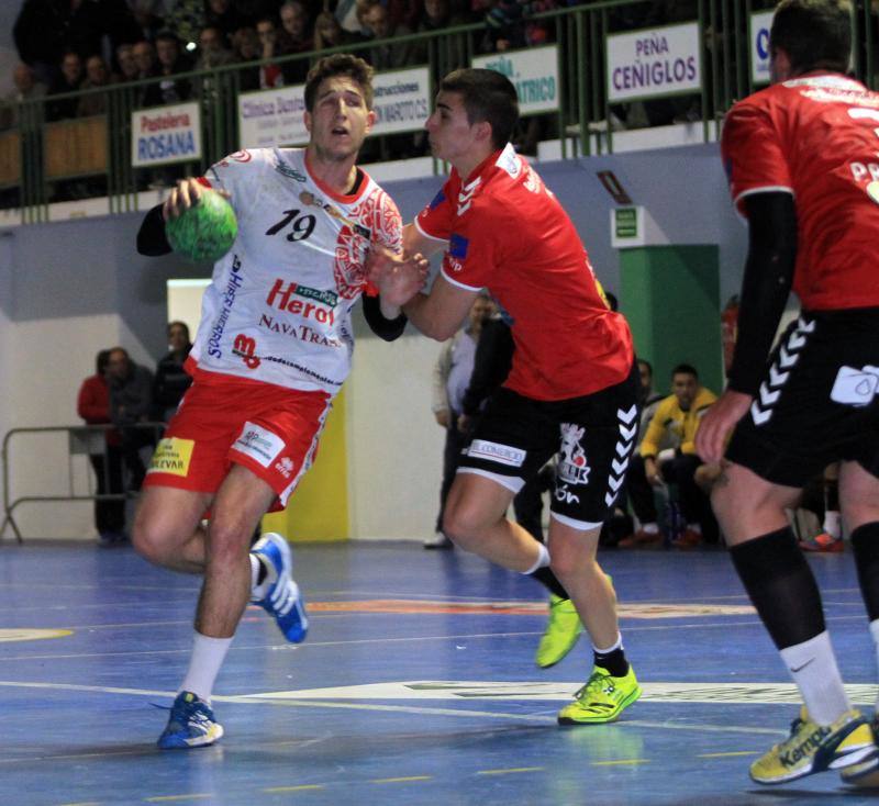 Partido del Viveros Herol BM Nava contra el Gijón Jovellanos