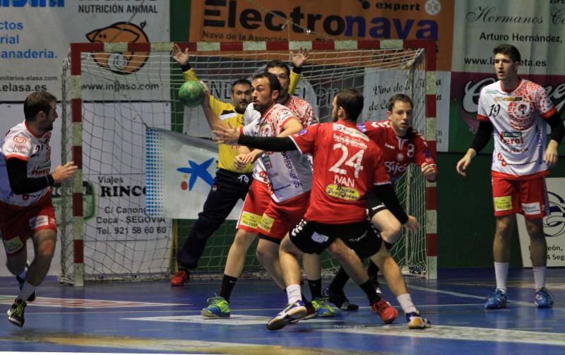 Partido del Viveros Herol BM Nava contra el Gijón Jovellanos