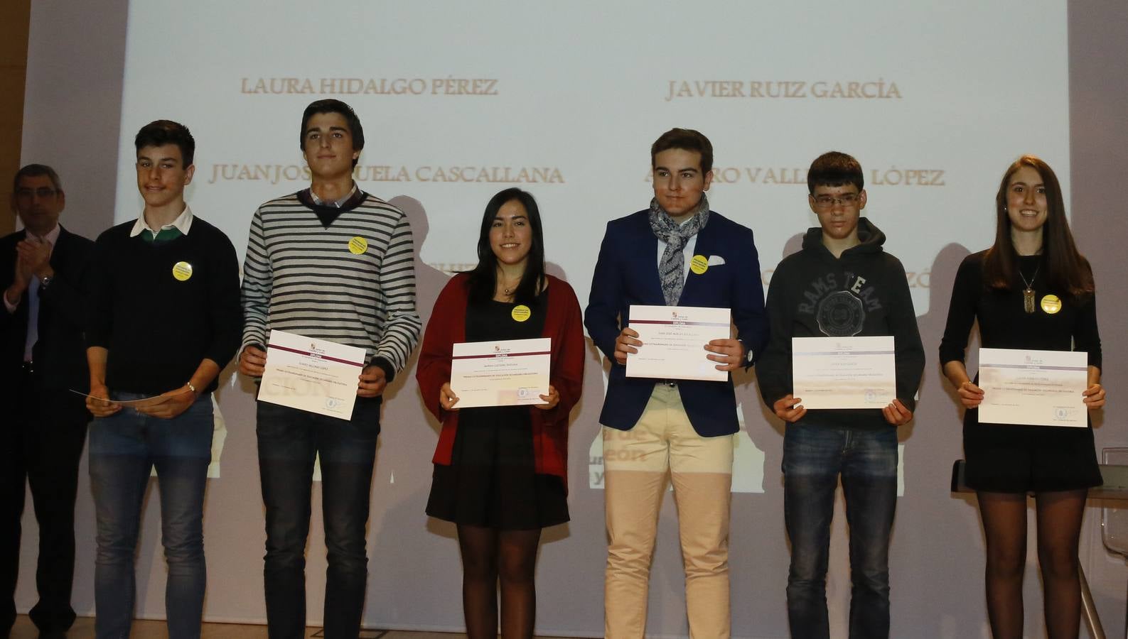 Premios extraordinarios de ESO: Emilio Víctor Moreno (IES Lucía de Medrano, Salamanca), Álvaro Vallinas (IES Lancia, León)), Marina Castaño (CC Marista Champagnat, Salamanca), Juan José Muela (IES Lancia, León), Javier Ruiz (CC Sagrada Familia, Burgos), Laura Hidalgo (CC Sagrada Familia, Burgos).