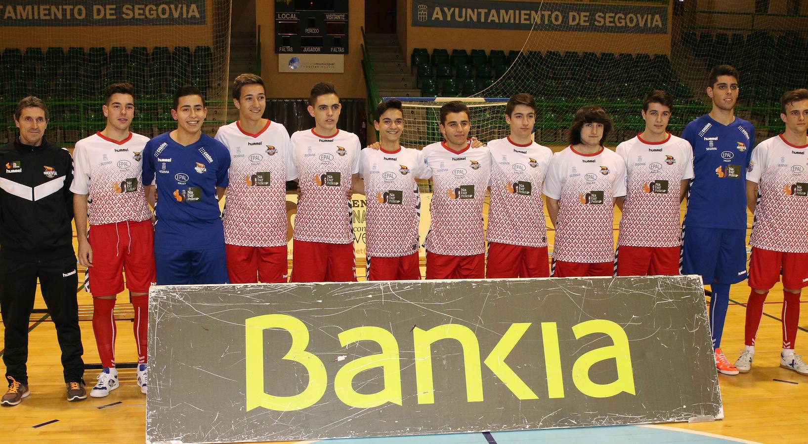 El Naturpellet Segovia presenta a sus equipos