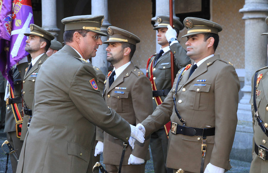 Toma de posesión del nuevo director de la Academia de Artillería, José María Martínez Ferrer
