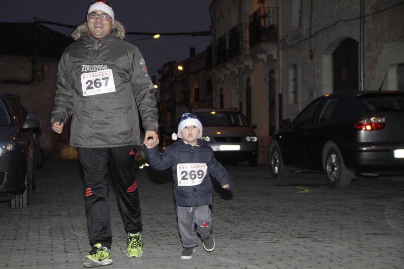 Carrera solidaria &#039;Navibuena&#039; en Campaspero (1/2)