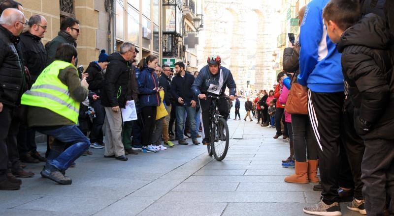 Carrera del pavo en Segovia