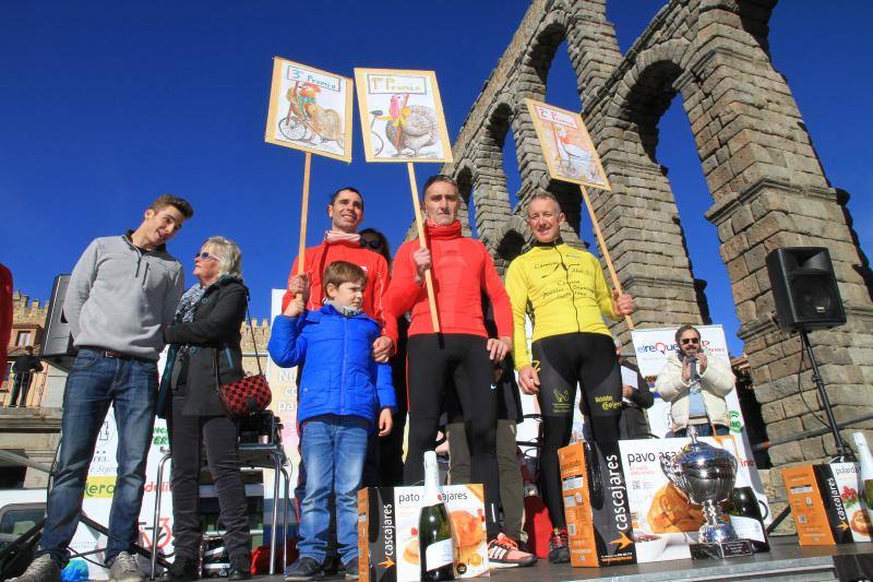 Carrera del pavo en Segovia