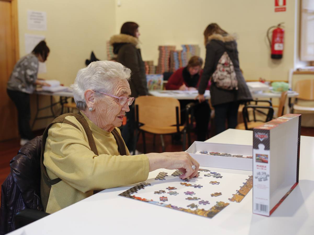 Concurso Nacional de Puzzles Ciudad de Salamanca en la Iglesia Vieja de Pizarrales